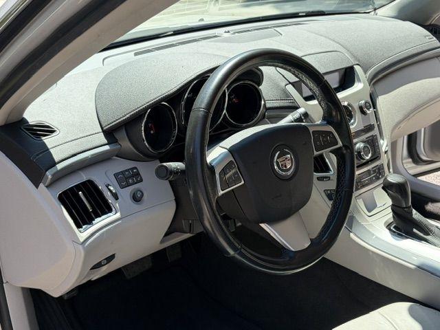 Cadillac CTS Luxury 2013