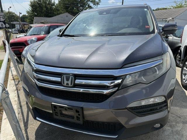 Honda Pilot Touring 2WD 2017