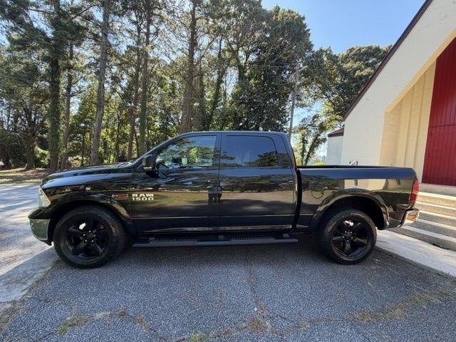 RAM 1500 SLT Crew Cab SWB 4WD 2016