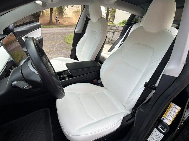 Tesla Model 3 Standard Range Plus 2020