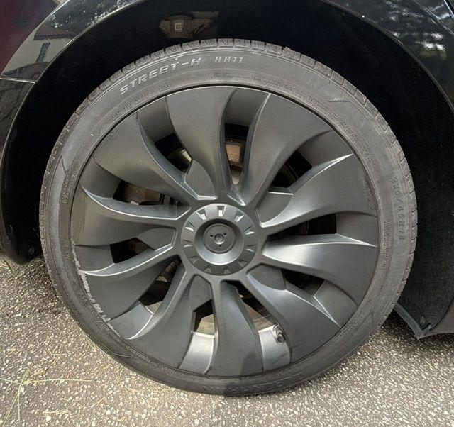 Tesla Model 3 Standard Range Plus 2020