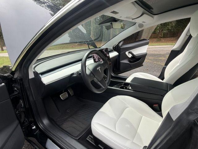 Tesla Model 3 Standard Range Plus 2020