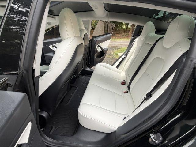 Tesla Model 3 Standard Range Plus 2020