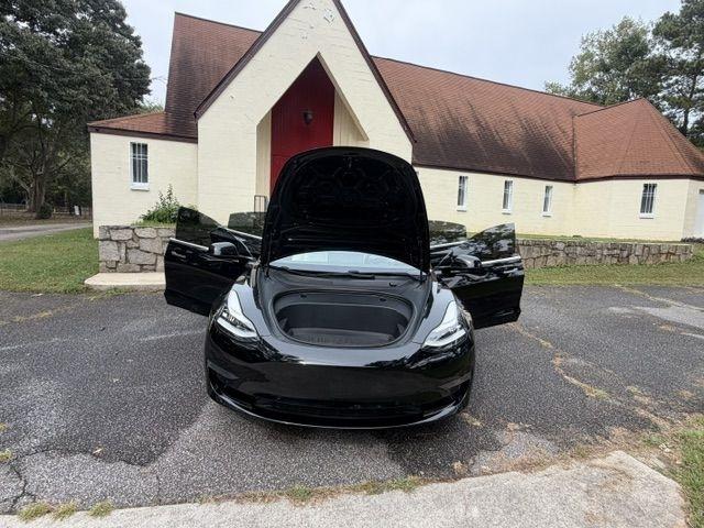 Tesla Model 3 Standard Range Plus 2020