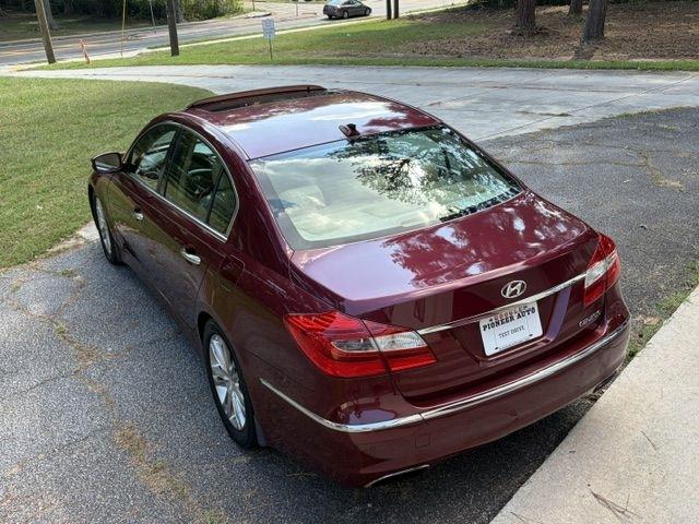 Hyundai Genesis 3.8L 2013