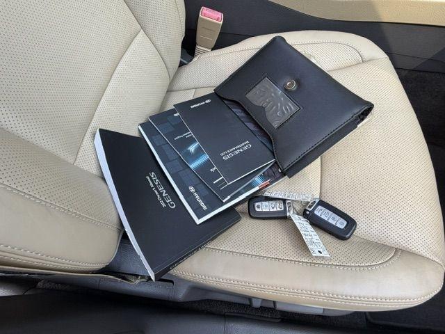 Hyundai Genesis 3.8L 2013