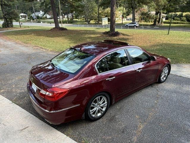 Hyundai Genesis 3.8L 2013