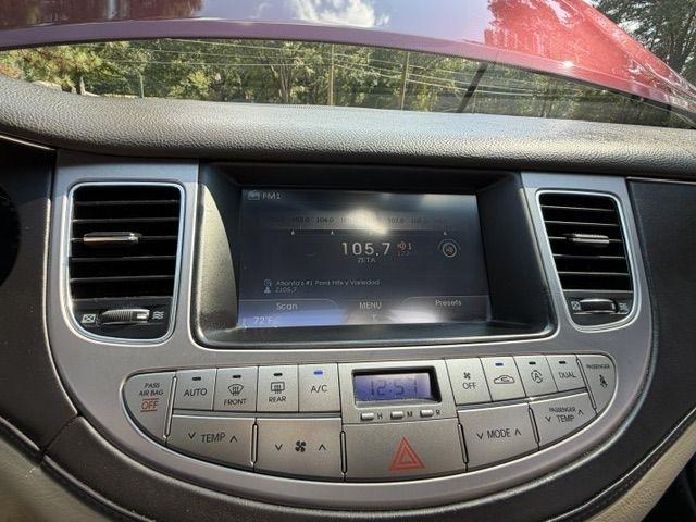 Hyundai Genesis 3.8L 2013