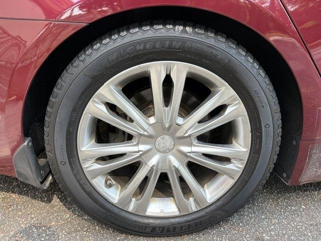 Hyundai Genesis 3.8L 2013