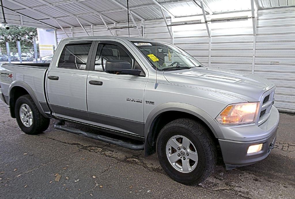 Dodge Ram 1500 SLT Crew Cab 4WD 2009