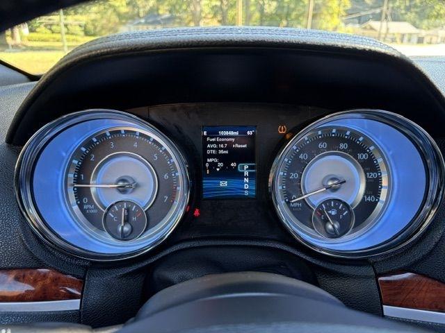 Chrysler 300 photo 27