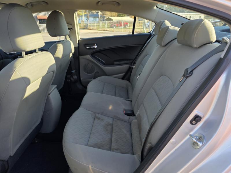 Kia Forte LX w/Popular Package 2016