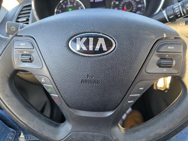Kia Forte LX w/Popular Package 2016