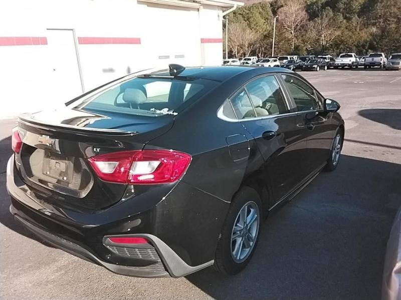 Chevrolet Cruze LT Auto 2018