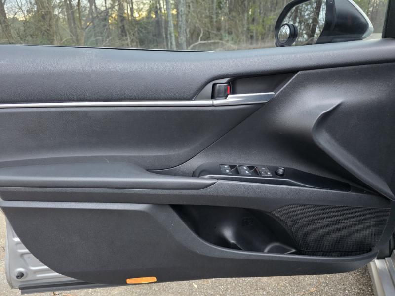 Toyota Camry SE 2018