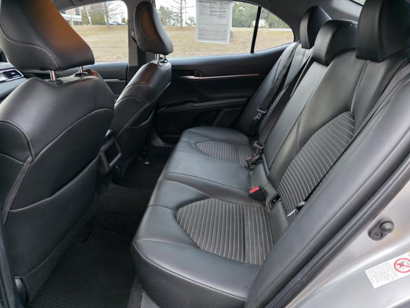 Toyota Camry SE 2018