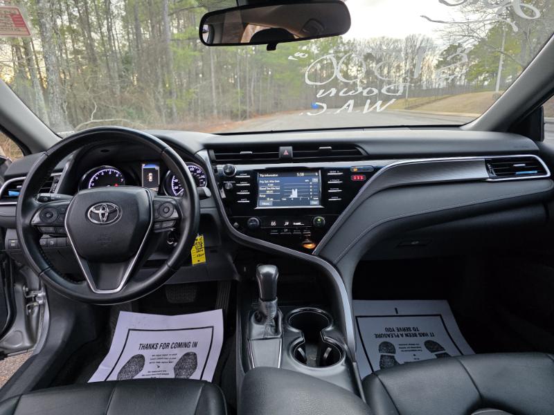 Toyota Camry SE 2018