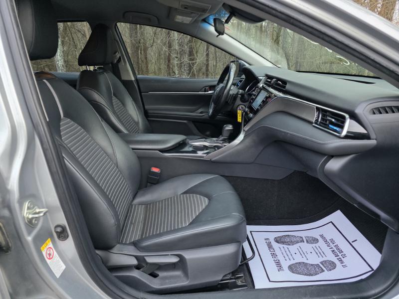 Toyota Camry SE 2018