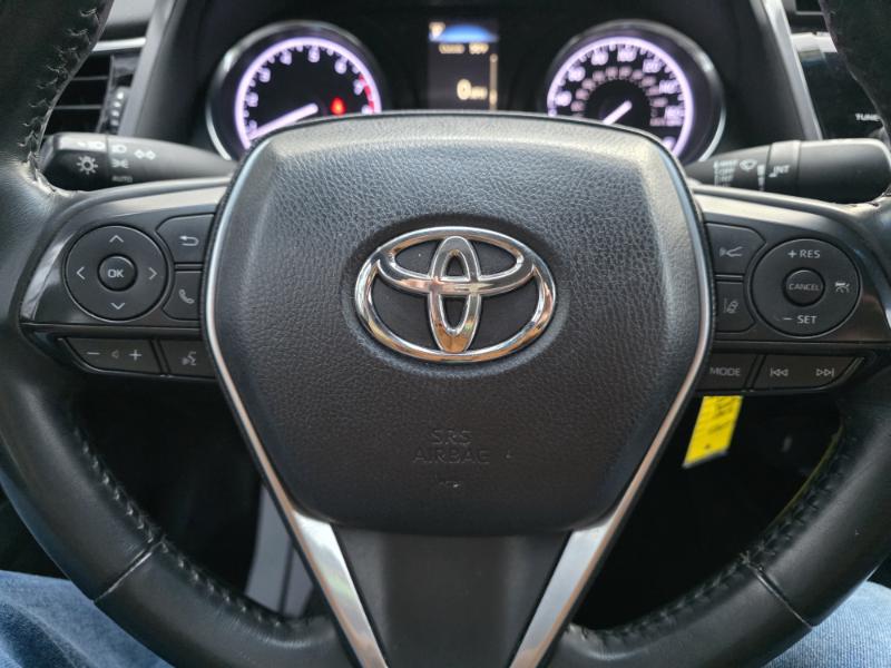 Toyota Camry SE 2018