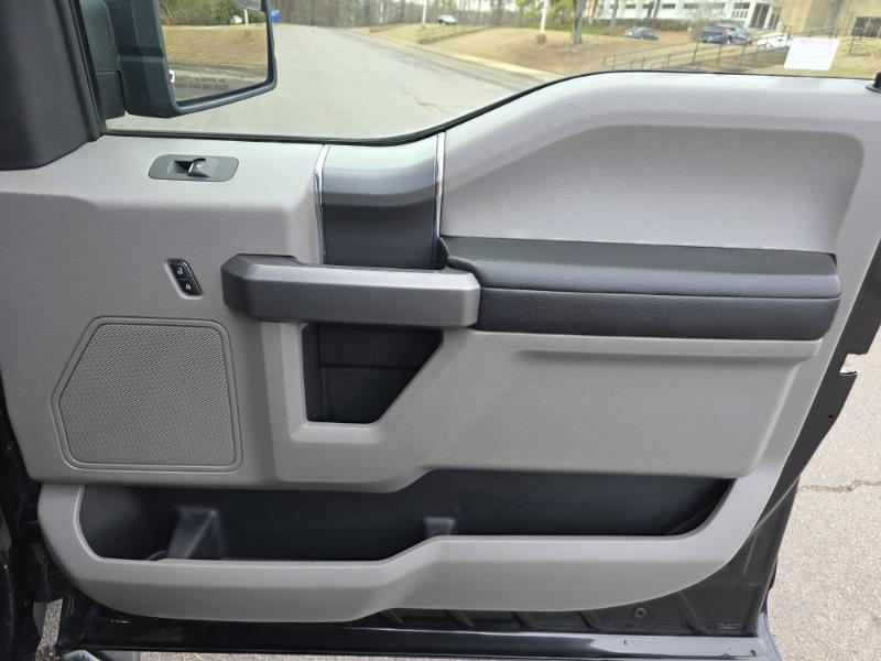 Ford F-150 XLT SuperCrew 2WD 2015