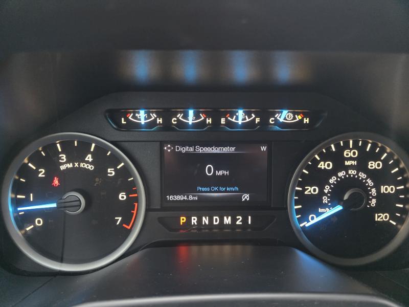 Ford F-150 XLT SuperCrew 2WD 2015