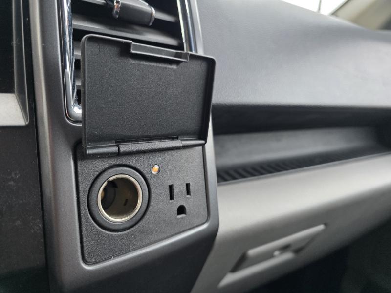 Ford F-150 XLT SuperCrew 2WD 2015