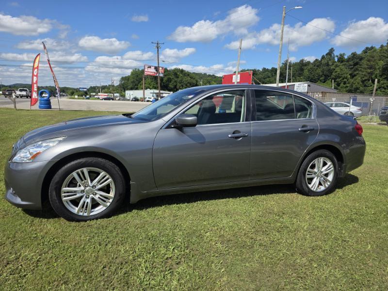 Infiniti Q40 AWD 2015