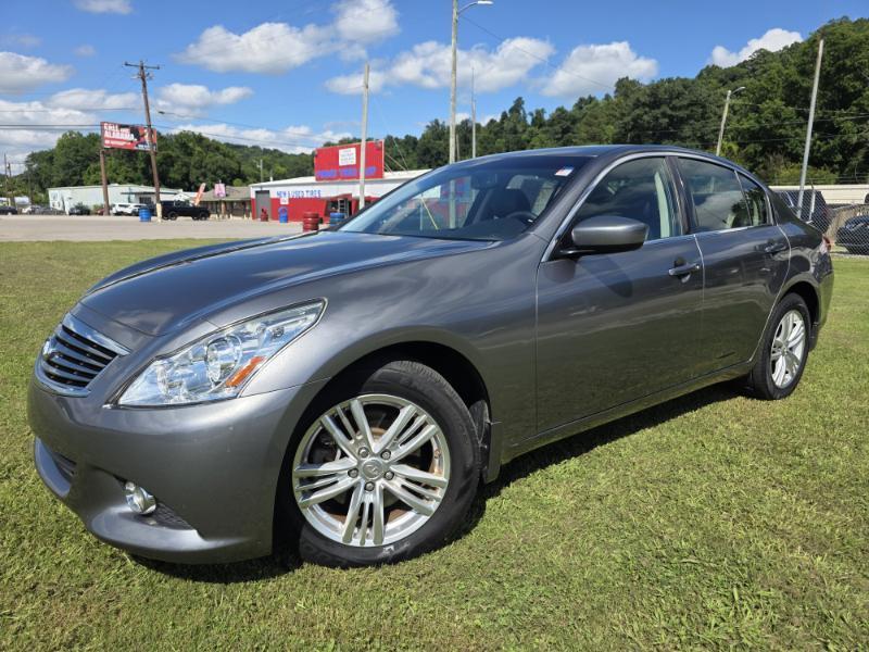 Infiniti Q40 AWD 2015