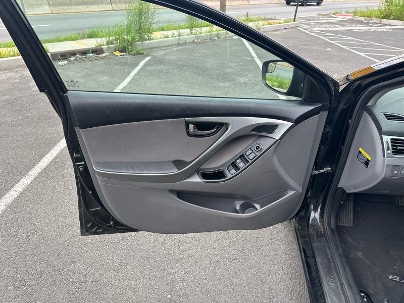 Hyundai Elantra Limited 2014
