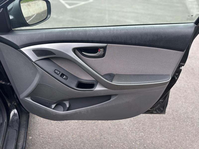 Hyundai Elantra Limited 2014