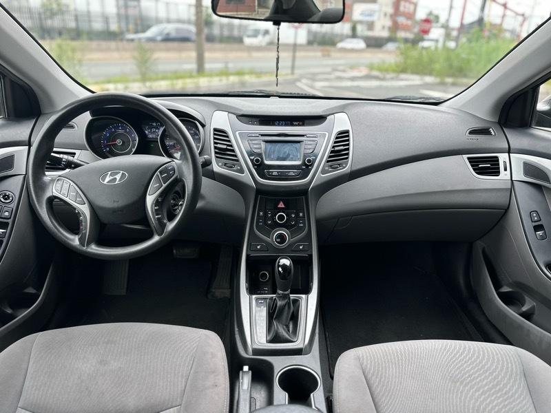 Hyundai Elantra Limited 2014