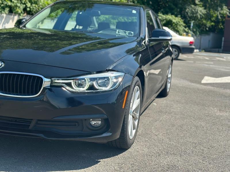 BMW 3-Series 320i xDrive Sedan 2018