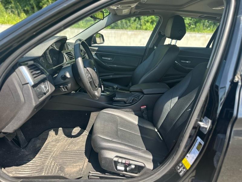BMW 3-Series 320i xDrive Sedan 2018