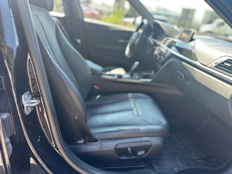 BMW 3-Series 320i xDrive Sedan 2018