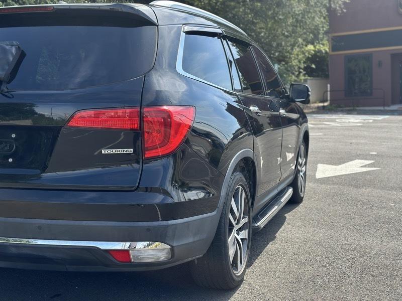 Honda Pilot Touring 2WD 2017