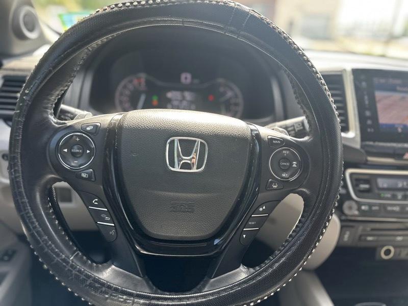 Honda Pilot Touring 2WD 2017