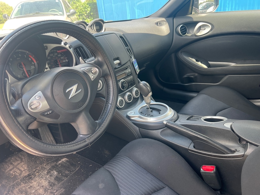 Nissan Z 370Z Touring Coupe 2013