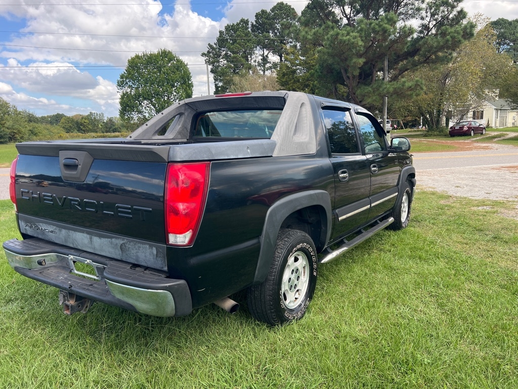 Chevrolet Avalanche 1500 2WD 2005