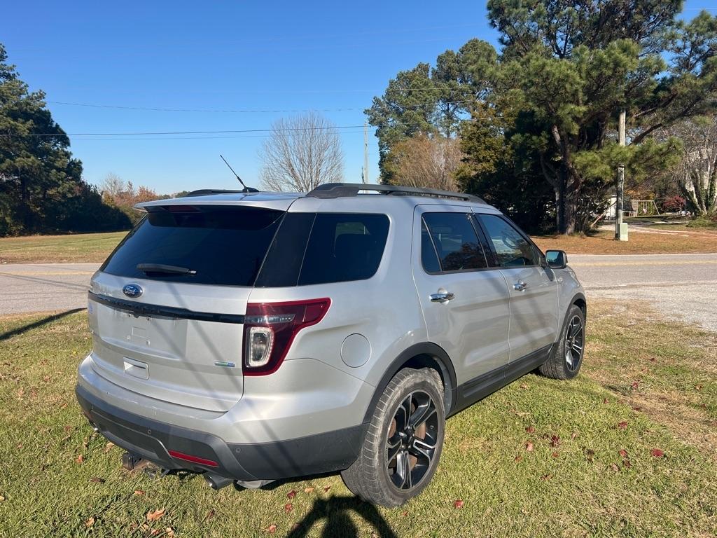Ford Explorer Sport 4WD 2013