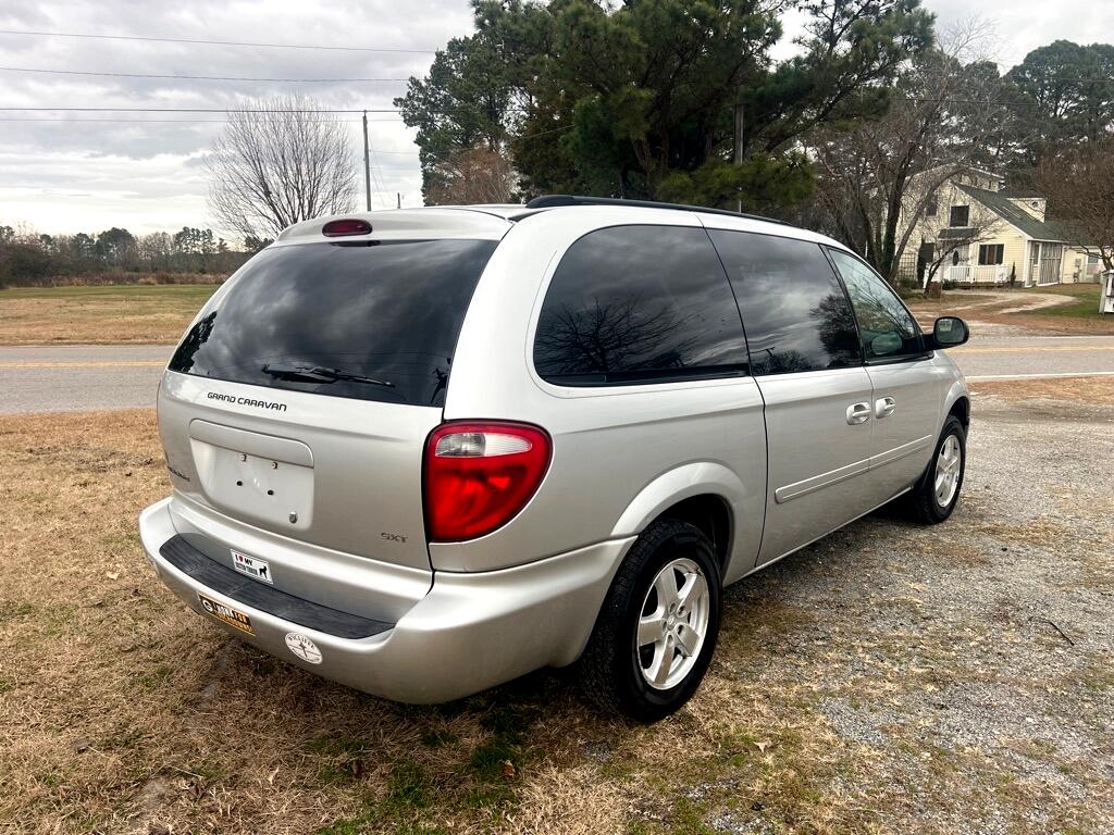 Dodge Grand Caravan SXT 2006