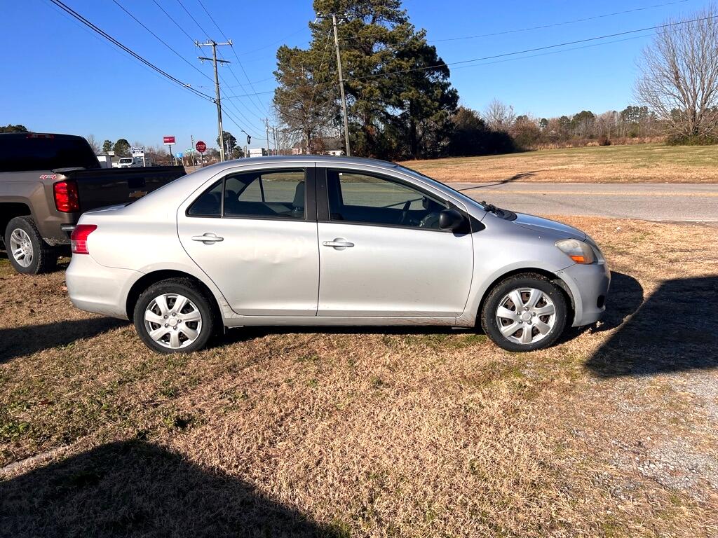 Toyota Yaris Sedan 4-Speed AT 2009
