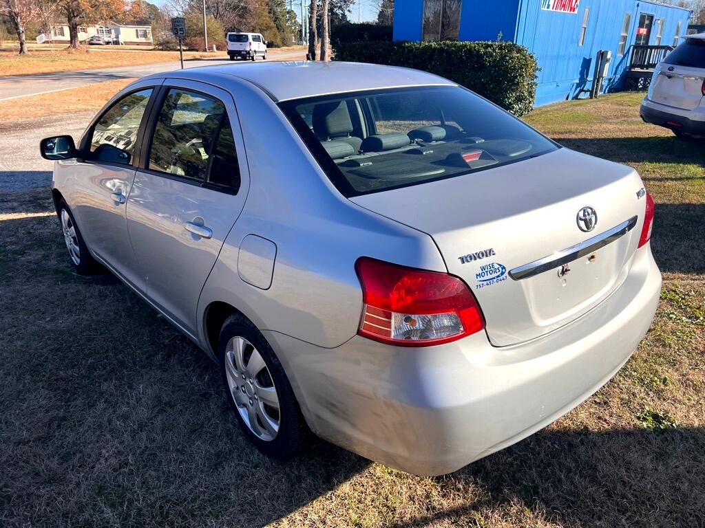 Toyota Yaris Sedan 4-Speed AT 2009
