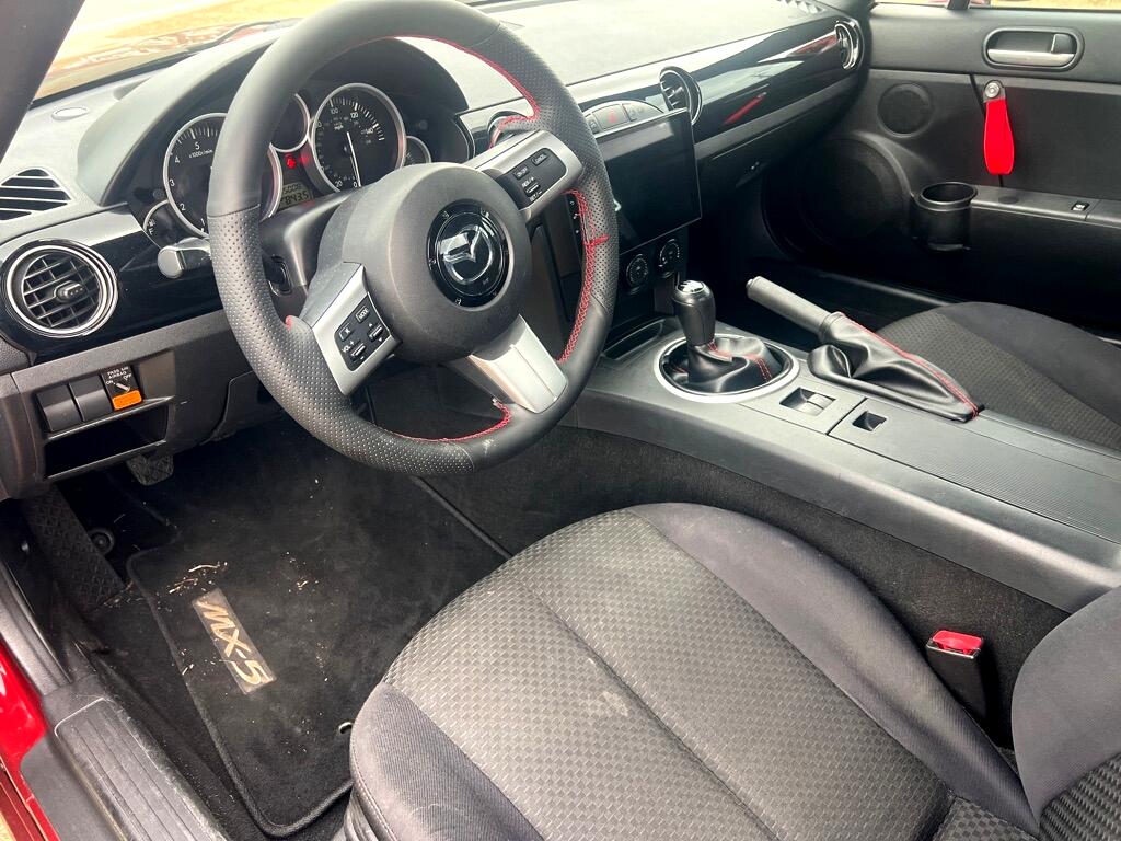 Mazda MX-5 Miata Sport Power Retractable Hardtop 2008