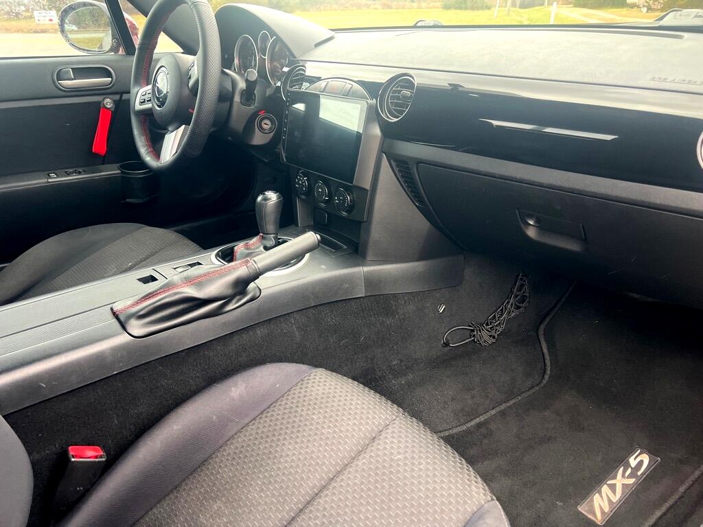 Mazda MX-5 Miata Sport Power Retractable Hardtop 2008