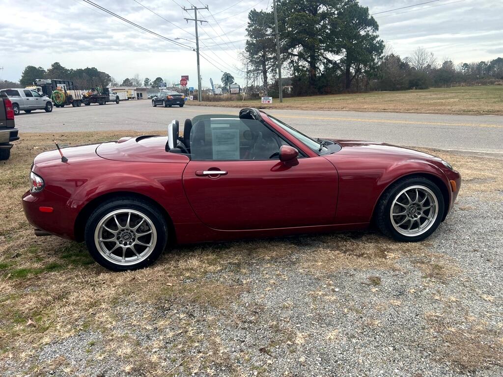Mazda MX-5 Miata Sport Power Retractable Hardtop 2008
