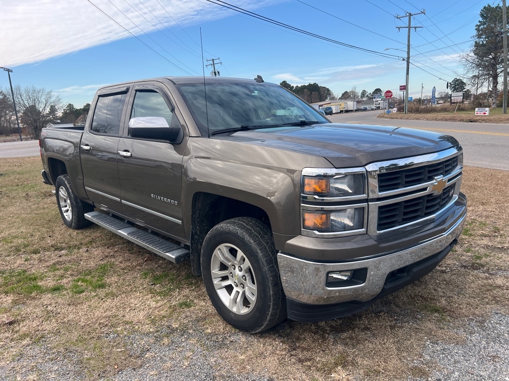 Chevrolet Silverado 1500 1LT Crew Cab 4WD 2014
