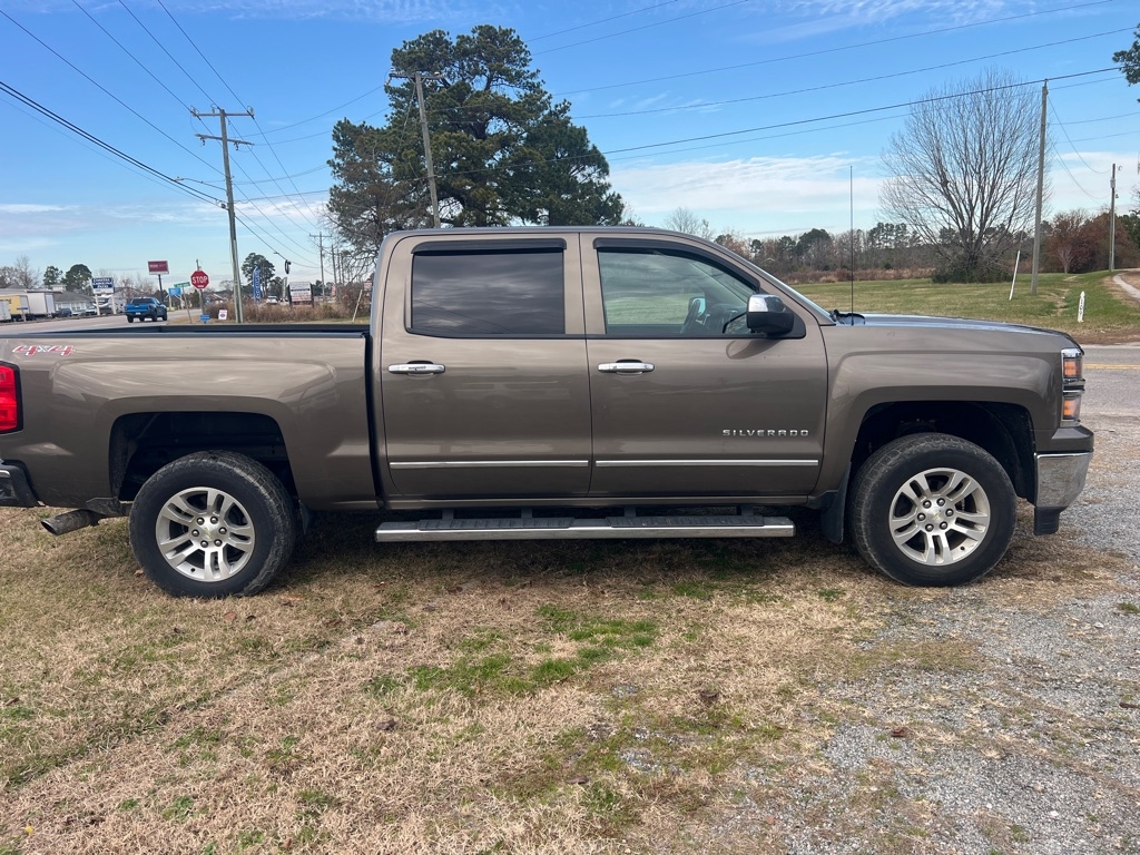 Chevrolet Silverado 1500 1LT Crew Cab 4WD 2014