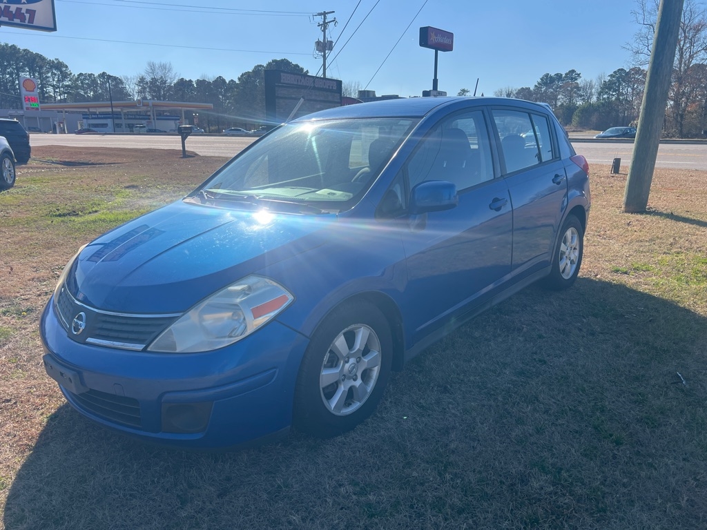 Nissan Versa 1.8 S 2008