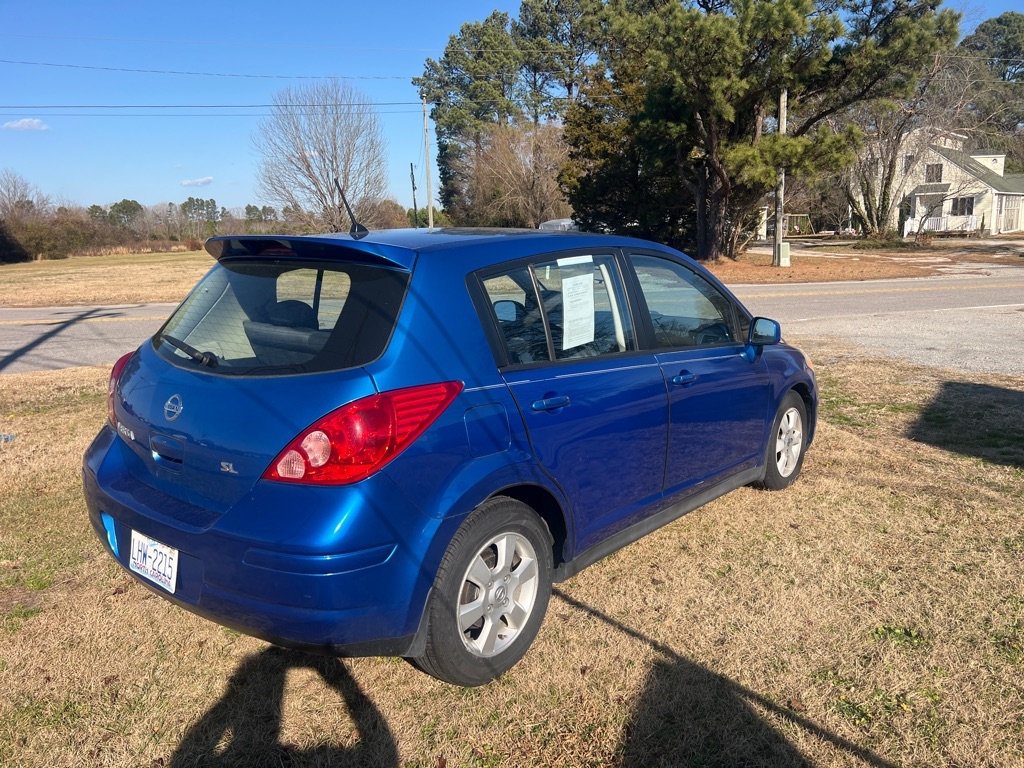 Nissan Versa 1.8 S 2008