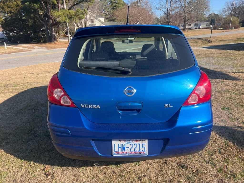 Nissan Versa 1.8 S 2008